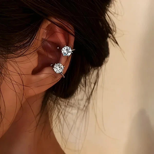 Bague d'oreille sans perçage sertie d'un zircon