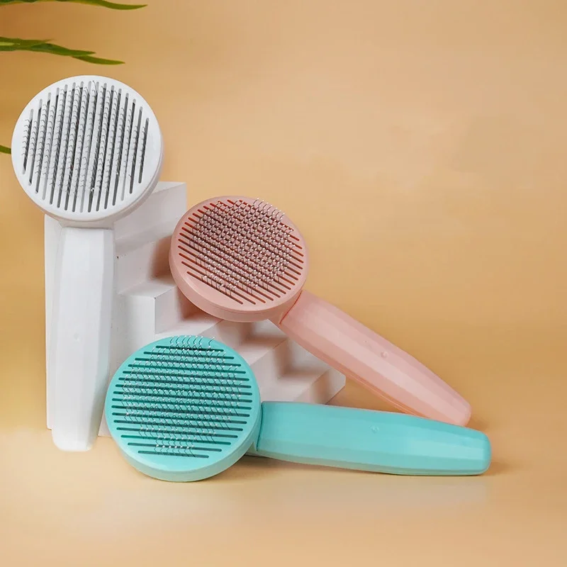 Trois brosses