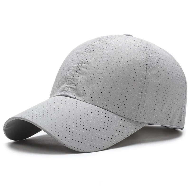 Casquette gris clair