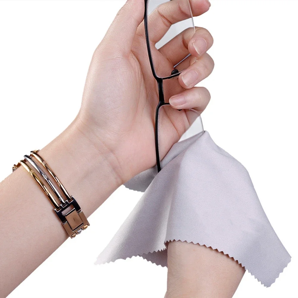 Nettoyage de lunettes