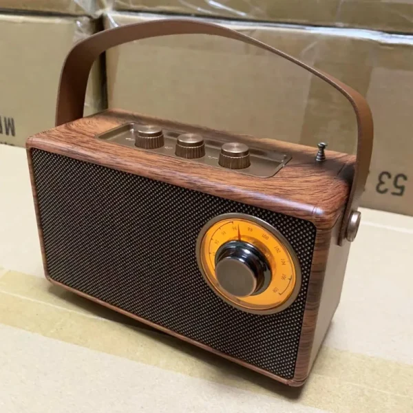 Enceinte Bluetooth vintage en bois avec radio FM
