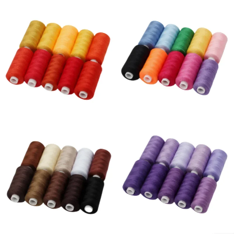 Quatre assortiments de bobines de fil à coudre
