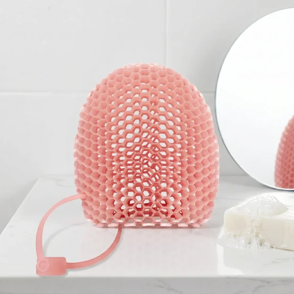 Gant posé près du lavabo