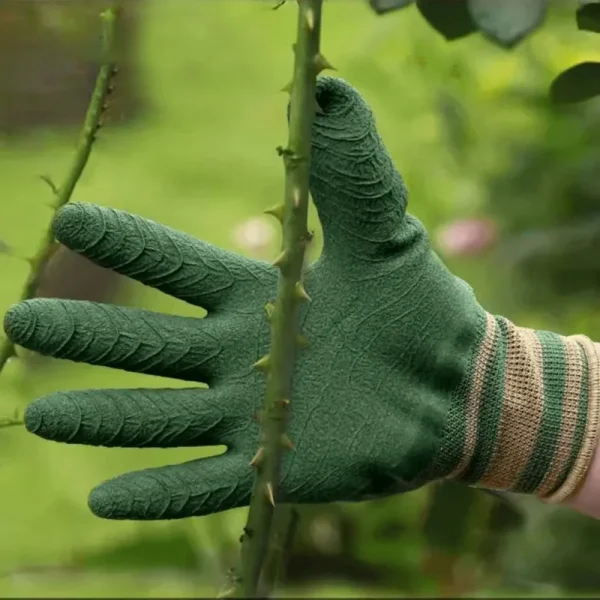 Gants de jardinage anti-épines enduits latex
