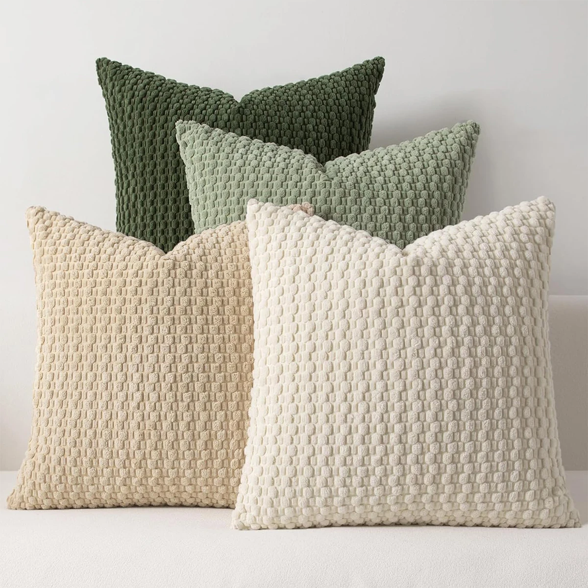 Coussins gaufrés beiges et verts
