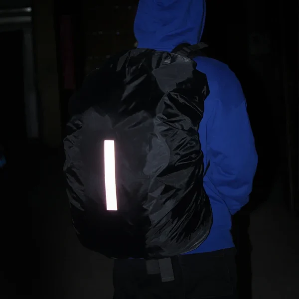 Bande réfléchissante la nuit