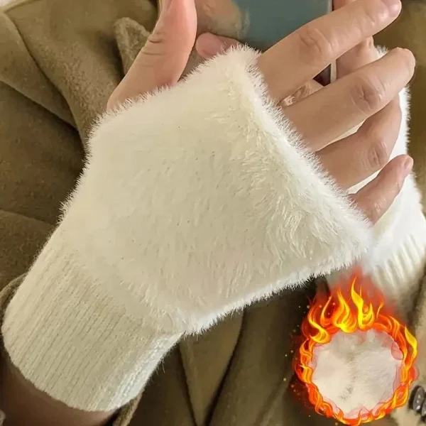 Mitaines duveteuses en maille