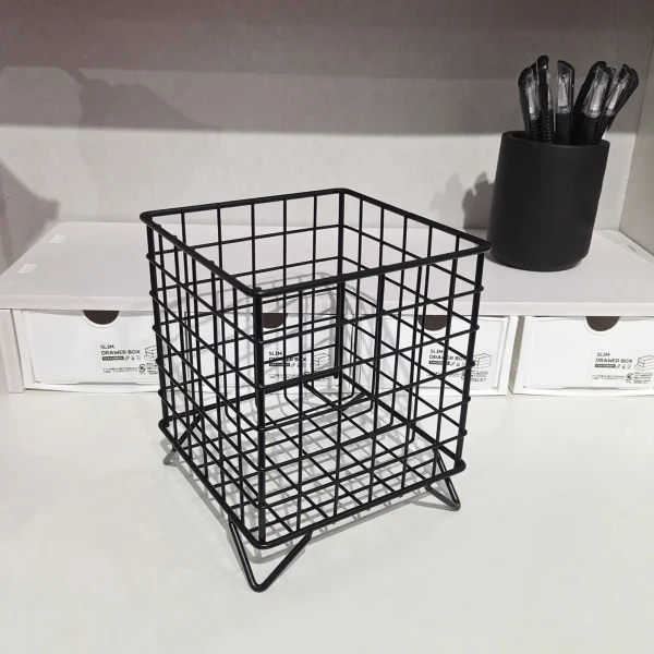 Panier grillagé en métal sur pieds, 16 cm