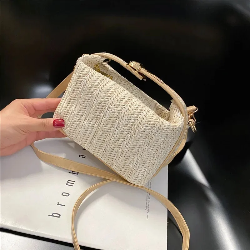 Sac en main