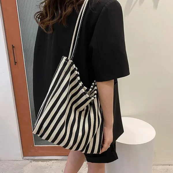 Sac cabas en toile à rayures