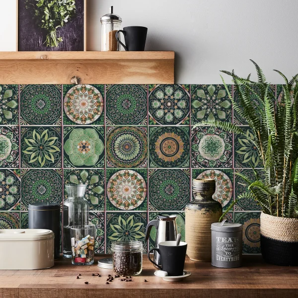 Crédence aux carreaux verts