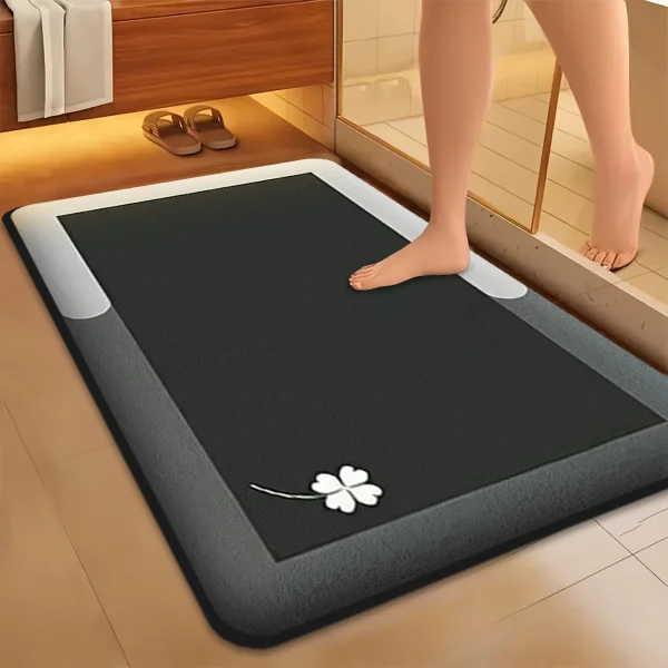 Tapis de bain absorbant à motif trèfle
