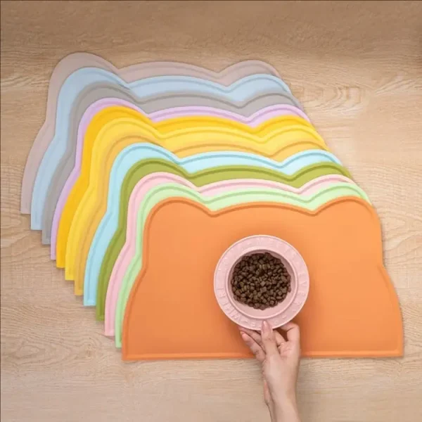 Tapis de repas en silicone tête de chat