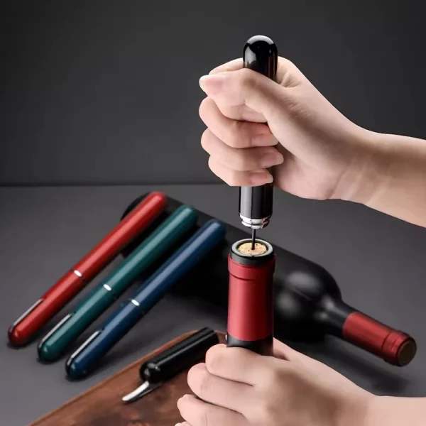 Déboucher une bouteille avec le tire-bouchon à air