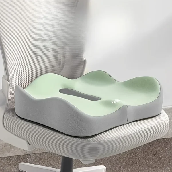 Coussin d'assise ergonomique à mémoire de forme