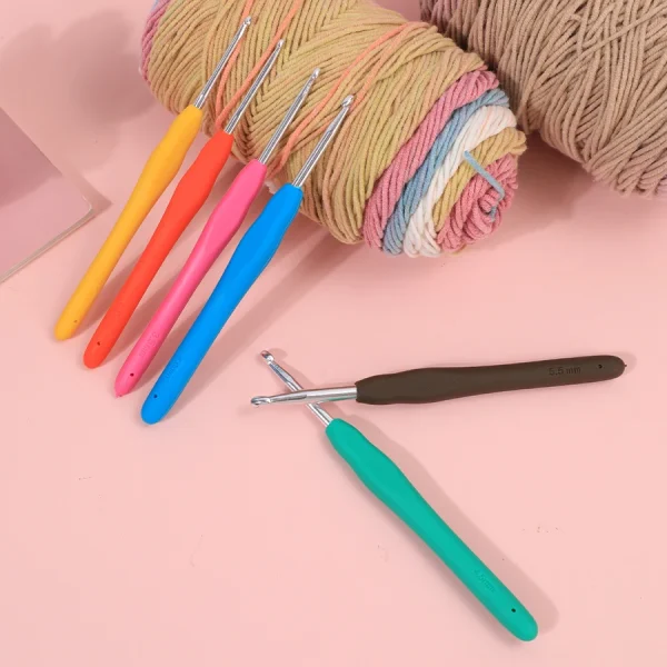 Crochets ergonomiques à poignée souple, lot de 9 : détail