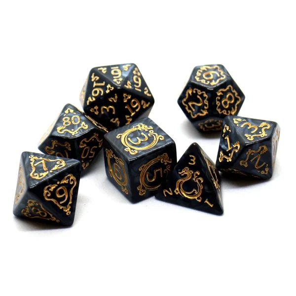 Dés de jeu de rôle motif dragon, lot de 7 : détail
