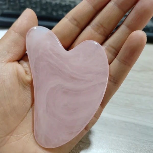 Gua sha en résine, cœur ou corne