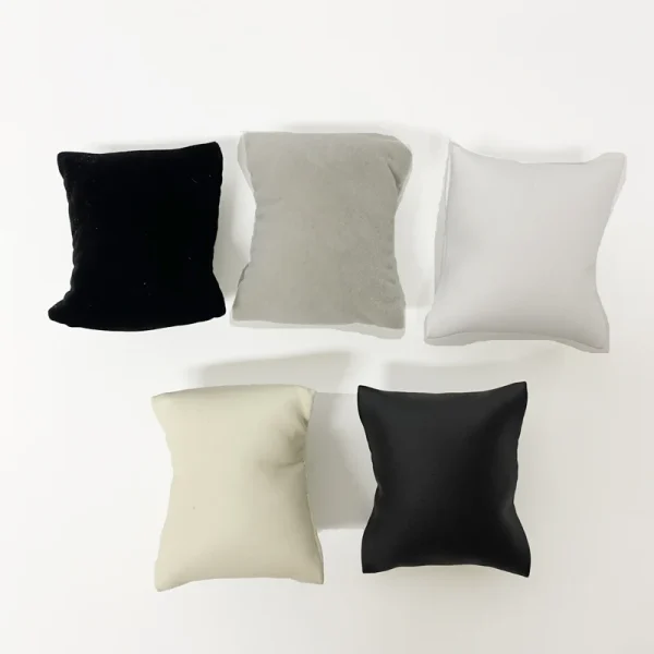 Mini coussin pour bracelet ou montre