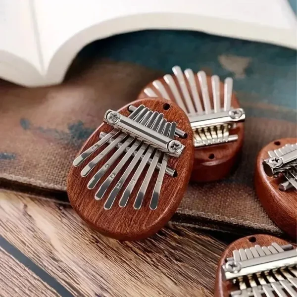 Mini kalimba 8 lames en bois : détail