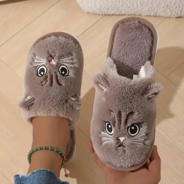 Mules tête de chat en peluche