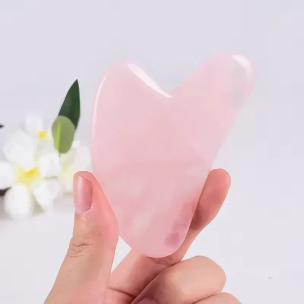 Pierre gua sha en cœur