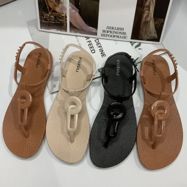 Sandales plates à boucle pour femme