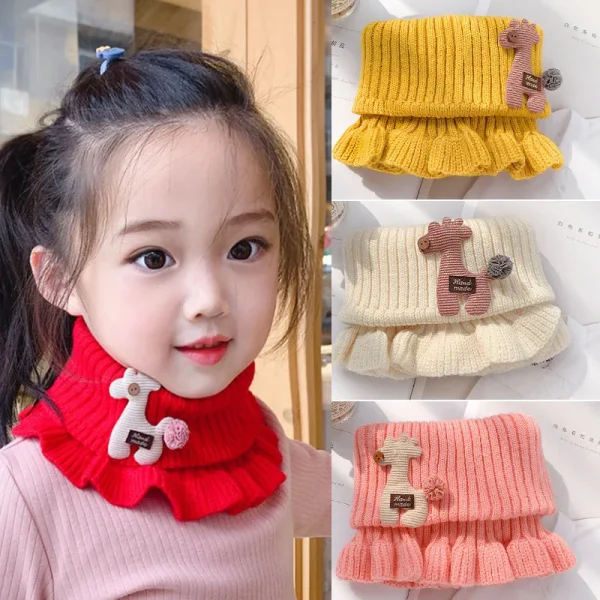 Snood enfant à volants et girafe : détail